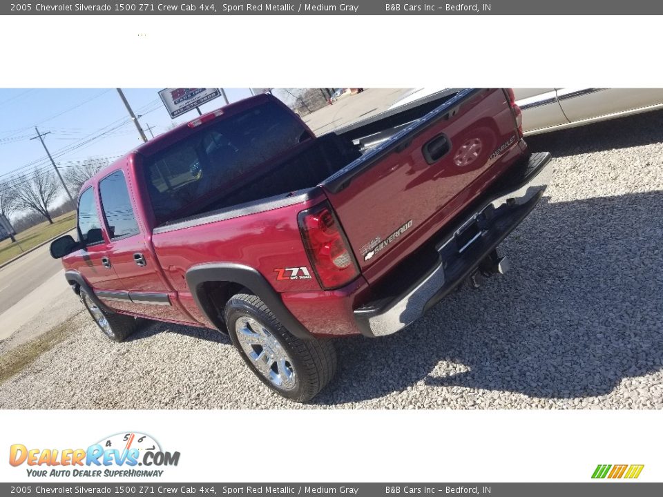 2005 Chevrolet Silverado 1500 Z71 Crew Cab 4x4 Sport Red Metallic / Medium Gray Photo #6