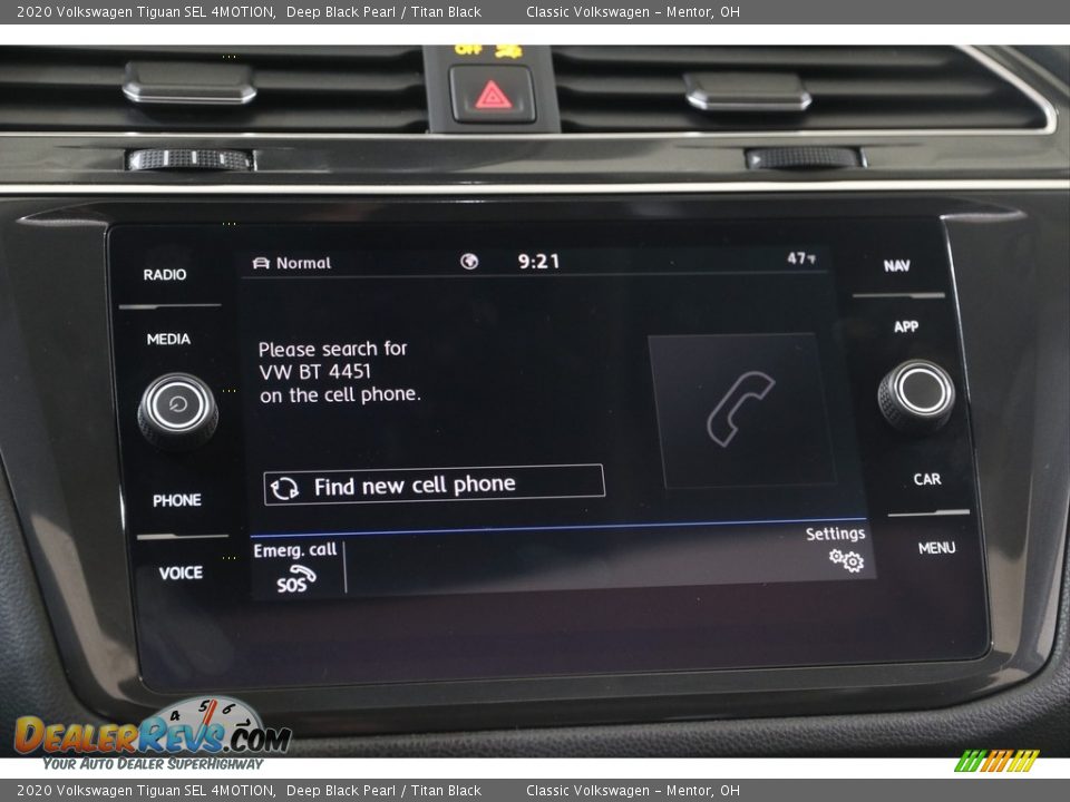 2020 Volkswagen Tiguan SEL 4MOTION Deep Black Pearl / Titan Black Photo #11