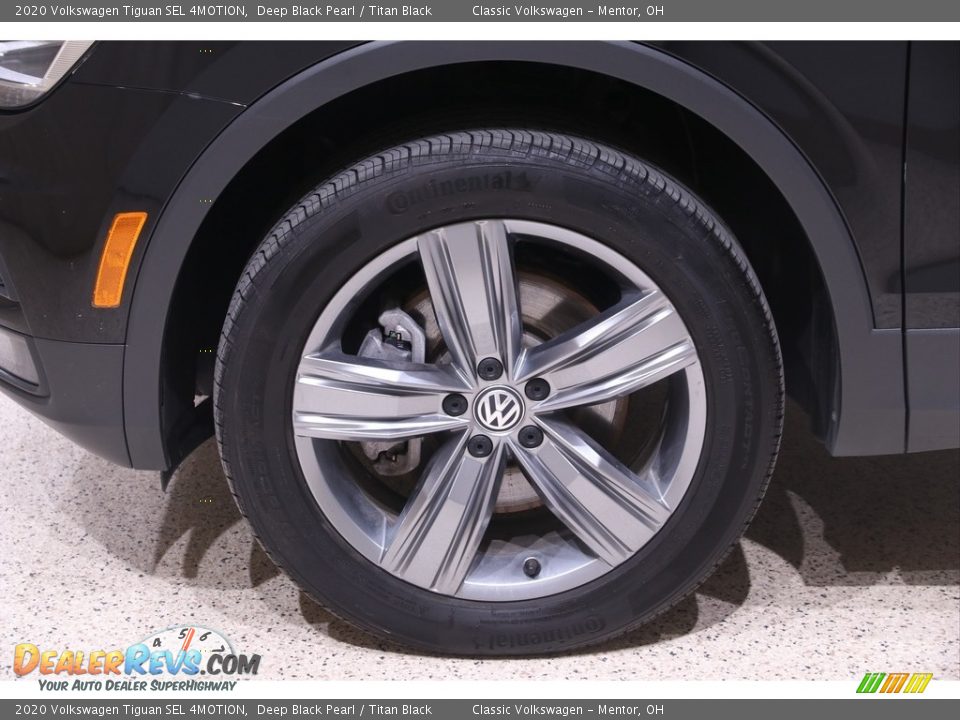 2020 Volkswagen Tiguan SEL 4MOTION Deep Black Pearl / Titan Black Photo #22