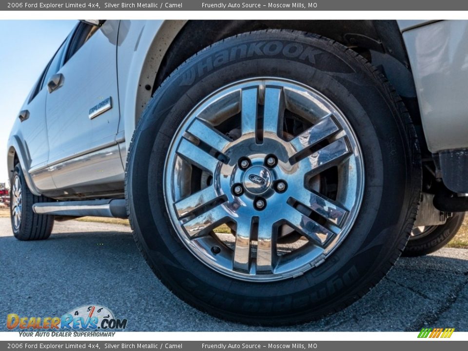 2006 Ford Explorer Limited 4x4 Silver Birch Metallic / Camel Photo #2