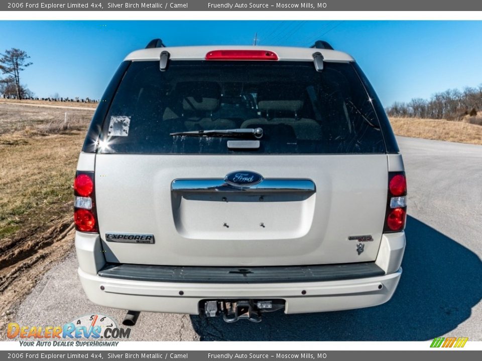 2006 Ford Explorer Limited 4x4 Silver Birch Metallic / Camel Photo #5