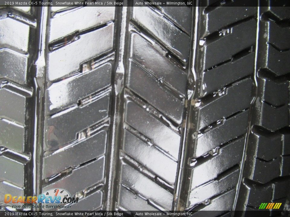 2019 Mazda CX-5 Touring Snowflake White Pearl Mica / Silk Beige Photo #10