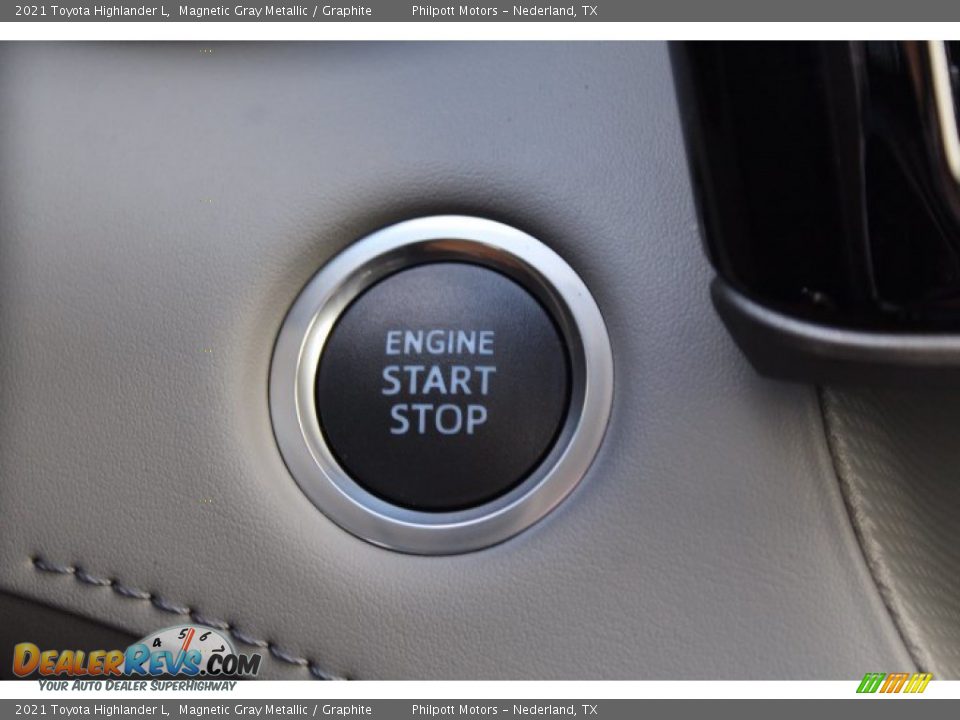 2021 Toyota Highlander L Magnetic Gray Metallic / Graphite Photo #17