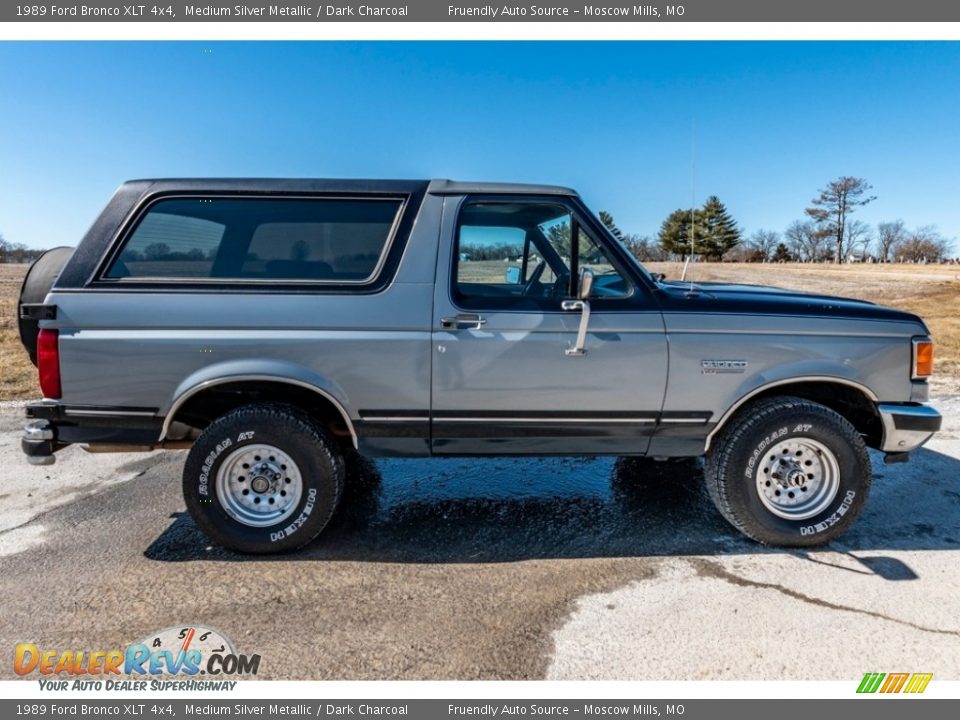 Medium Silver Metallic 1989 Ford Bronco XLT 4x4 Photo #3