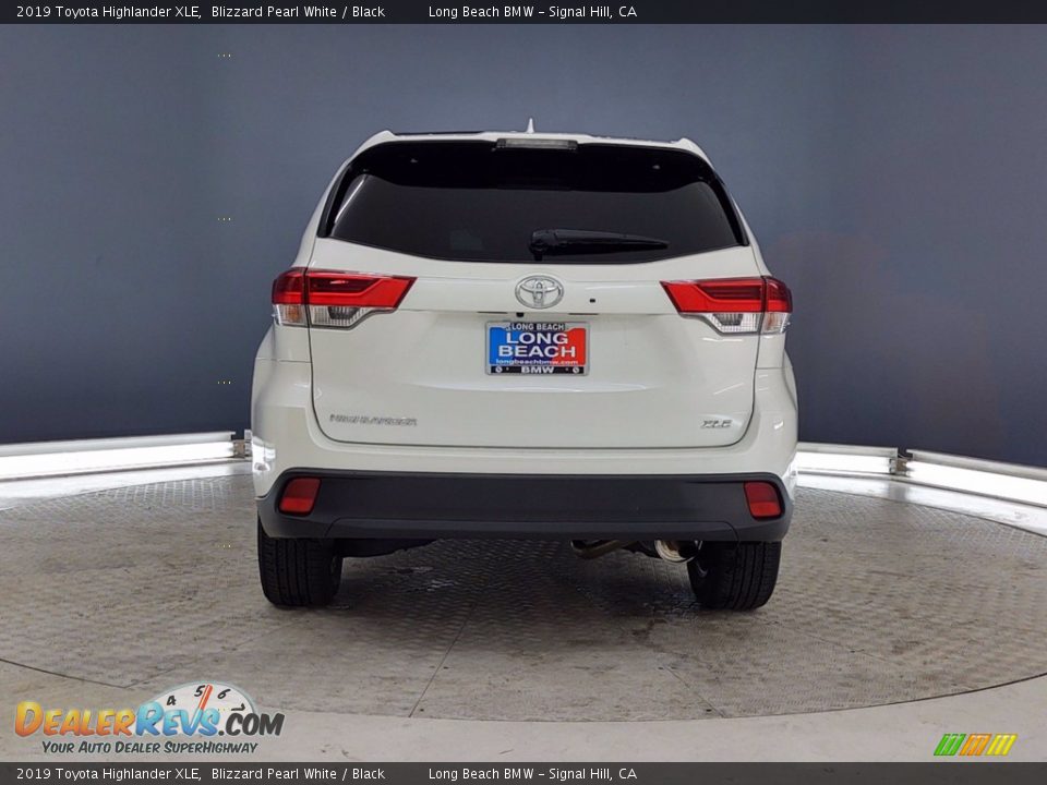 2019 Toyota Highlander XLE Blizzard Pearl White / Black Photo #4