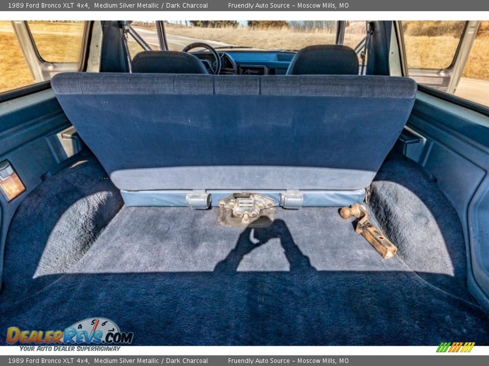 1989 Ford Bronco XLT 4x4 Trunk Photo #23