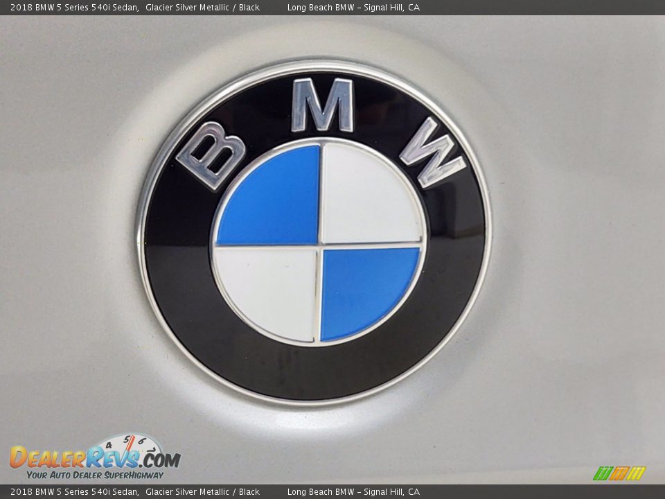2018 BMW 5 Series 540i Sedan Glacier Silver Metallic / Black Photo #10