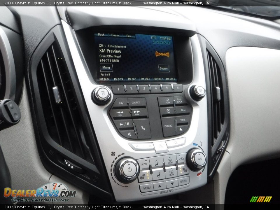 Controls of 2014 Chevrolet Equinox LT Photo #19