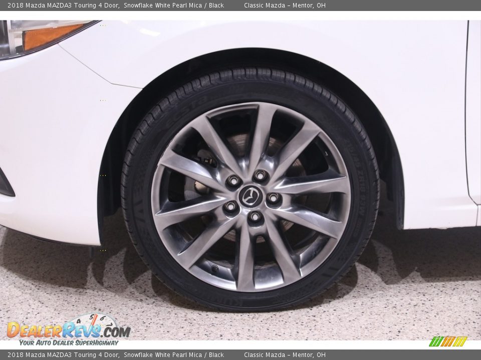 2018 Mazda MAZDA3 Touring 4 Door Snowflake White Pearl Mica / Black Photo #23