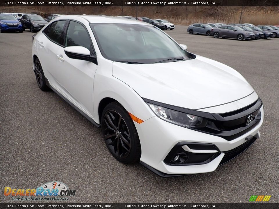 Front 3/4 View of 2021 Honda Civic Sport Hatchback Photo #5