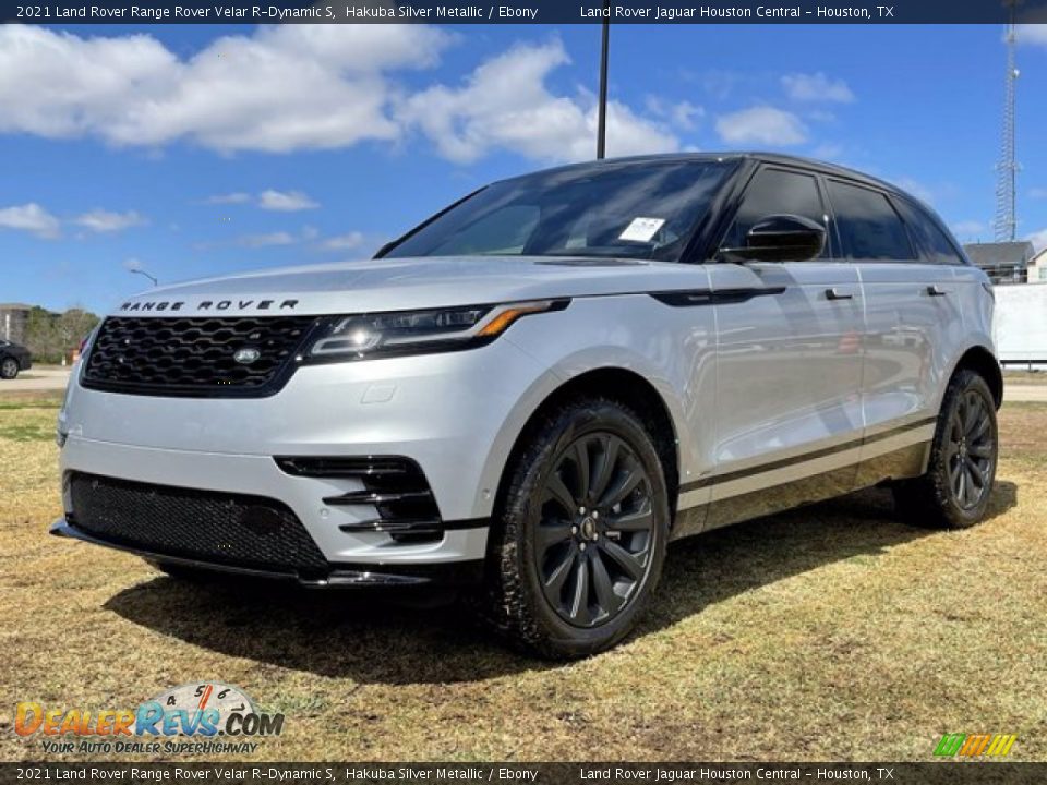 Front 3/4 View of 2021 Land Rover Range Rover Velar R-Dynamic S Photo #1