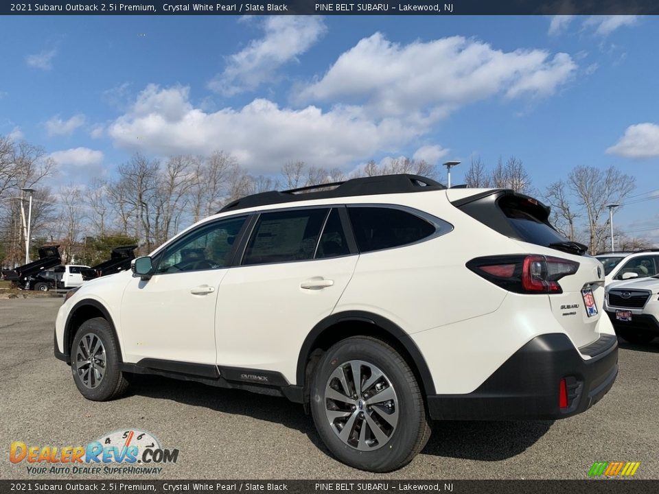 2021 Subaru Outback 2.5i Premium Crystal White Pearl / Slate Black Photo #6