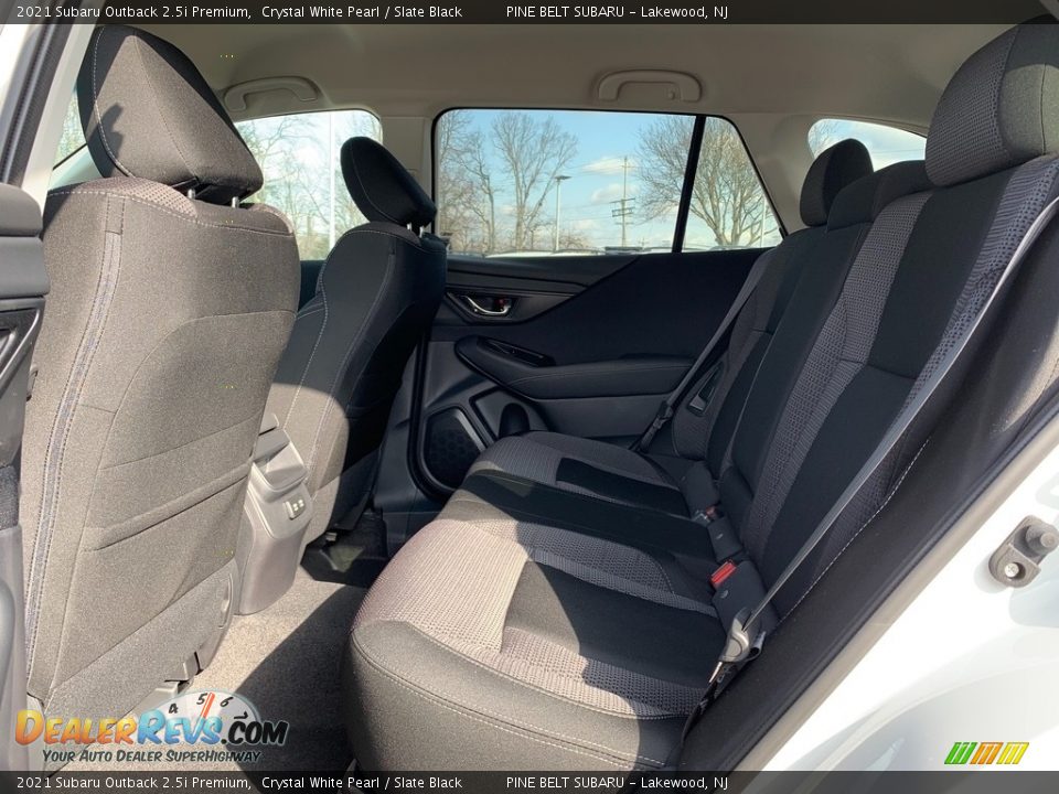 2021 Subaru Outback 2.5i Premium Crystal White Pearl / Slate Black Photo #9