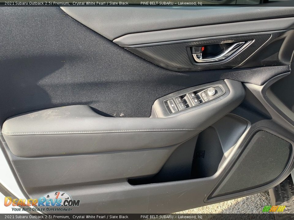 2021 Subaru Outback 2.5i Premium Crystal White Pearl / Slate Black Photo #13