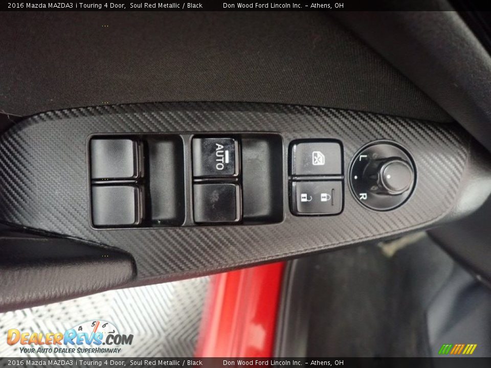 Door Panel of 2016 Mazda MAZDA3 i Touring 4 Door Photo #20
