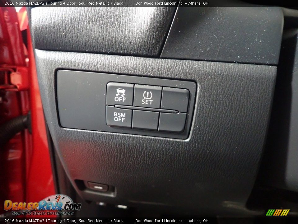 2016 Mazda MAZDA3 i Touring 4 Door Soul Red Metallic / Black Photo #29