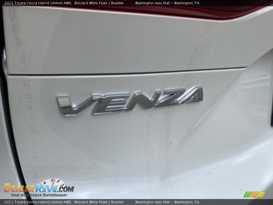 2021 Toyota Venza Hybrid Limited AWD Blizzard White Pearl / Boulder Photo #24