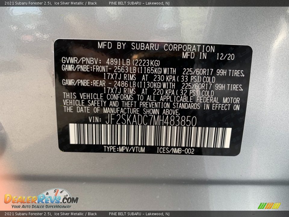2021 Subaru Forester 2.5i Ice Silver Metallic / Black Photo #14