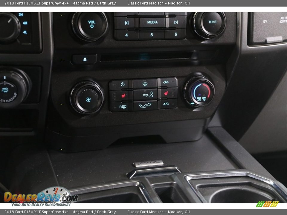 2018 Ford F150 XLT SuperCrew 4x4 Magma Red / Earth Gray Photo #11