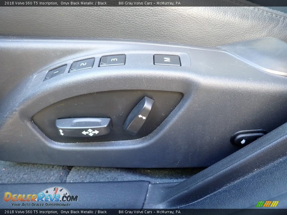 2018 Volvo S60 T5 Inscription Onyx Black Metallic / Black Photo #16