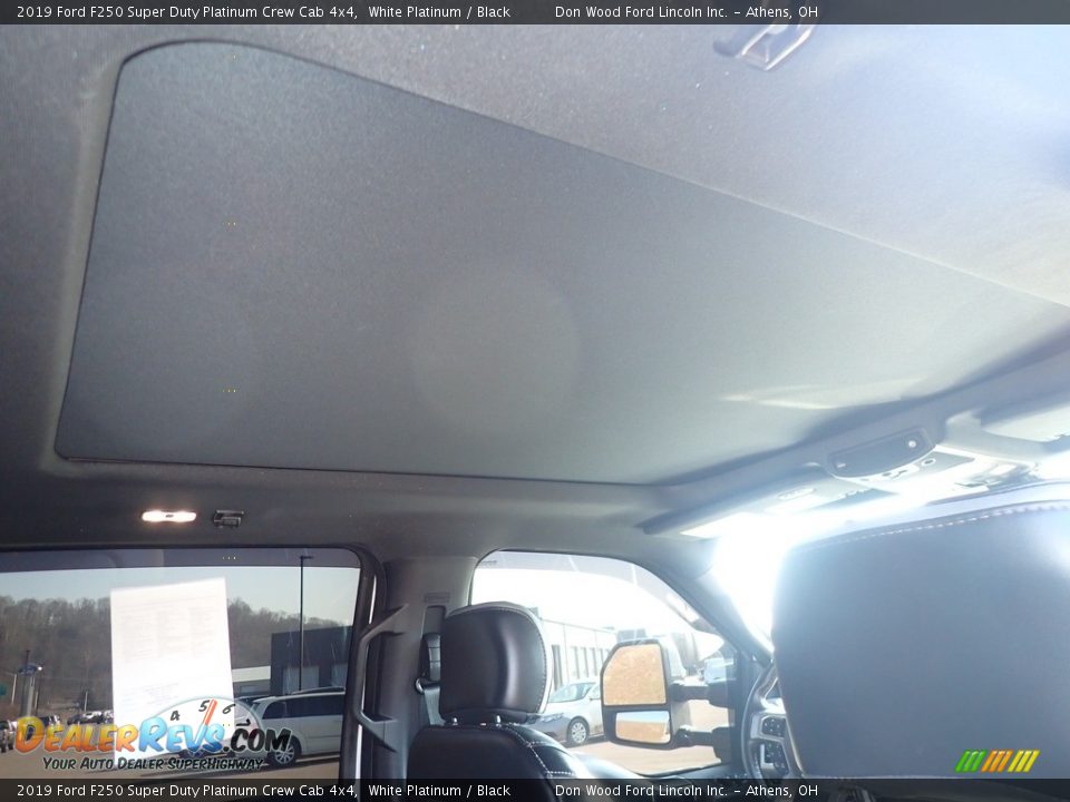 2019 Ford F250 Super Duty Platinum Crew Cab 4x4 White Platinum / Black Photo #2