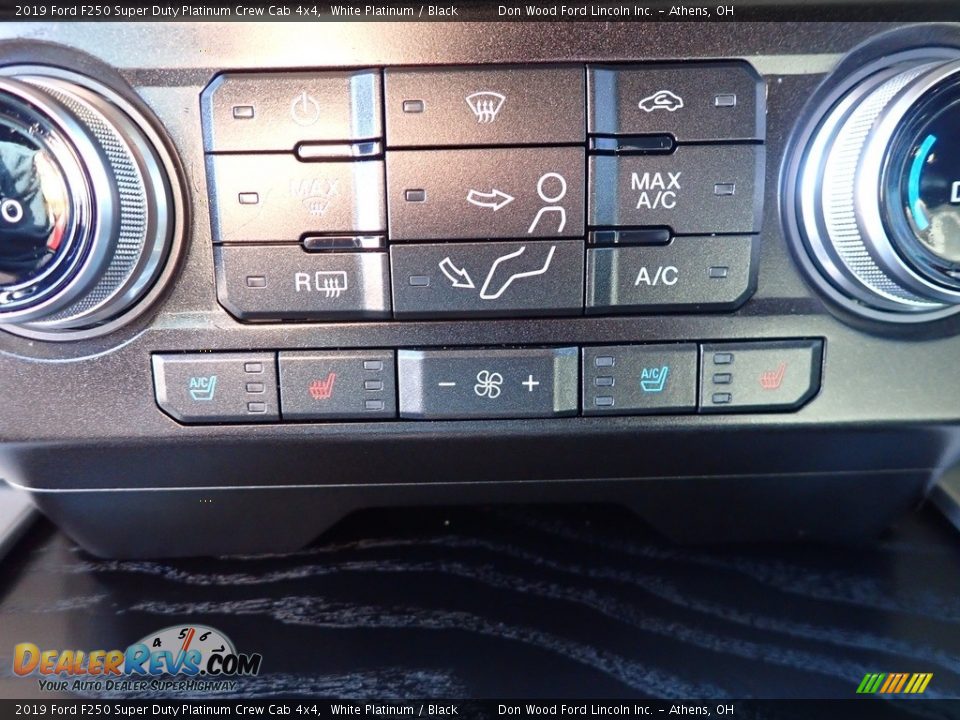 2019 Ford F250 Super Duty Platinum Crew Cab 4x4 White Platinum / Black Photo #3