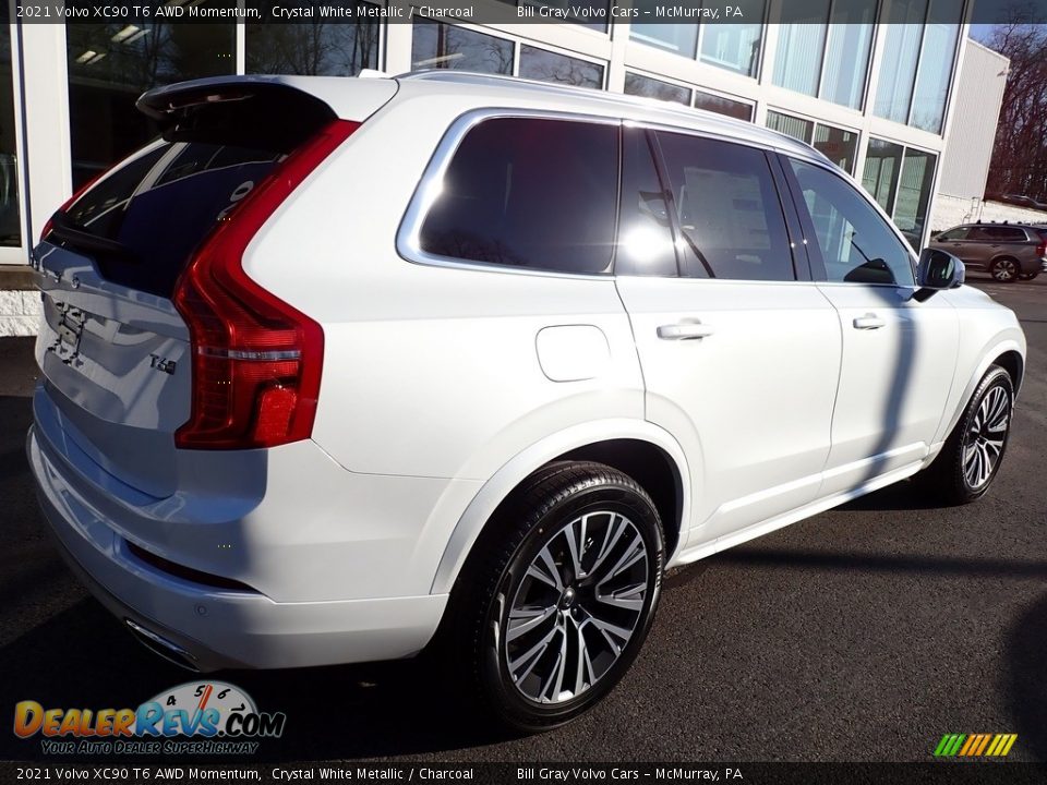 2021 Volvo XC90 T6 AWD Momentum Crystal White Metallic / Charcoal Photo #2