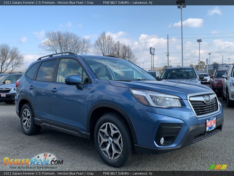 2021 Subaru Forester 2.5i Premium Horizon Blue Pearl / Gray Photo #1