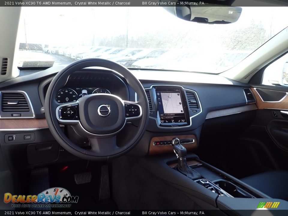 2021 Volvo XC90 T6 AWD Momentum Crystal White Metallic / Charcoal Photo #9