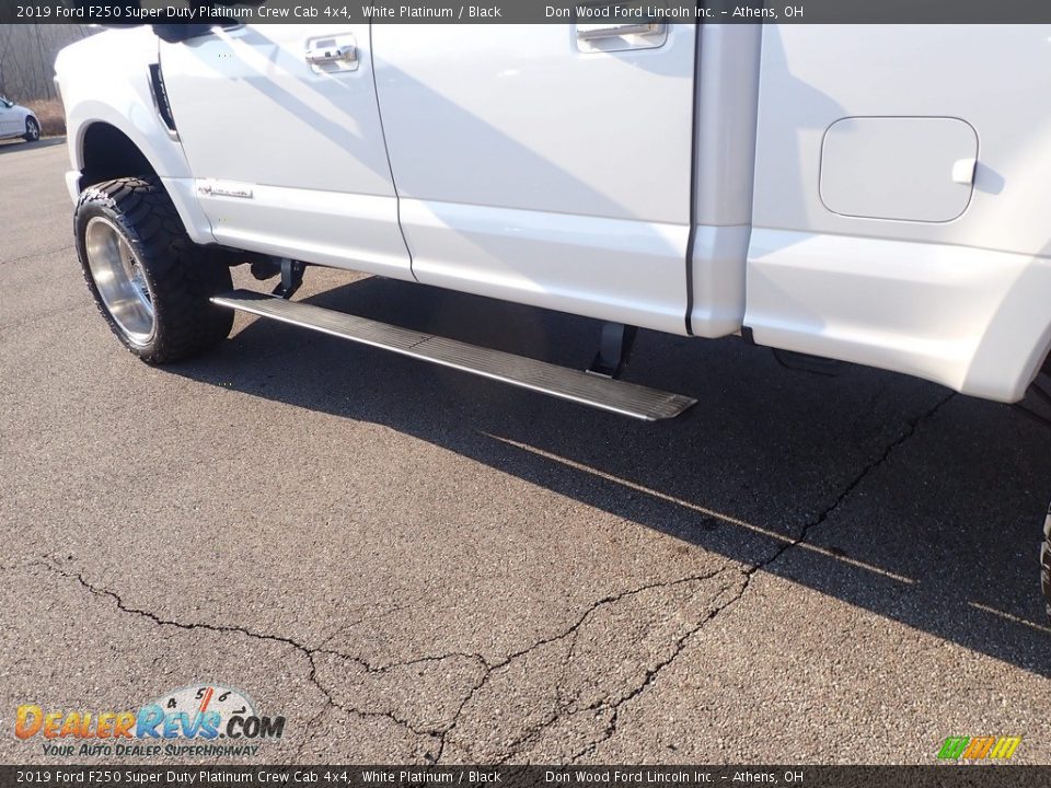 2019 Ford F250 Super Duty Platinum Crew Cab 4x4 White Platinum / Black Photo #23