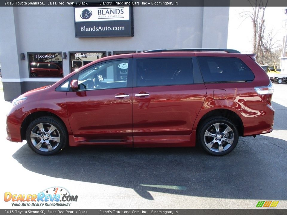 2015 Toyota Sienna SE Salsa Red Pearl / Black Photo #1