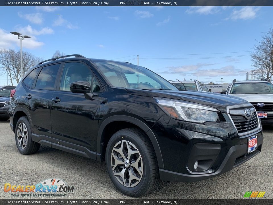 2021 Subaru Forester 2.5i Premium Crystal Black Silica / Gray Photo #1