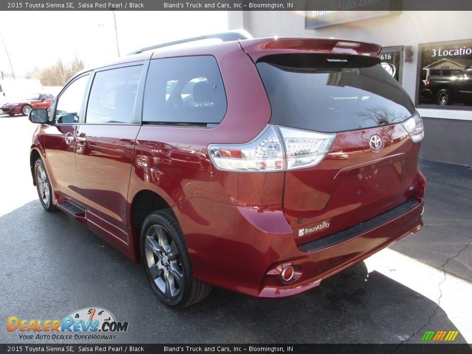 2015 Toyota Sienna SE Salsa Red Pearl / Black Photo #3