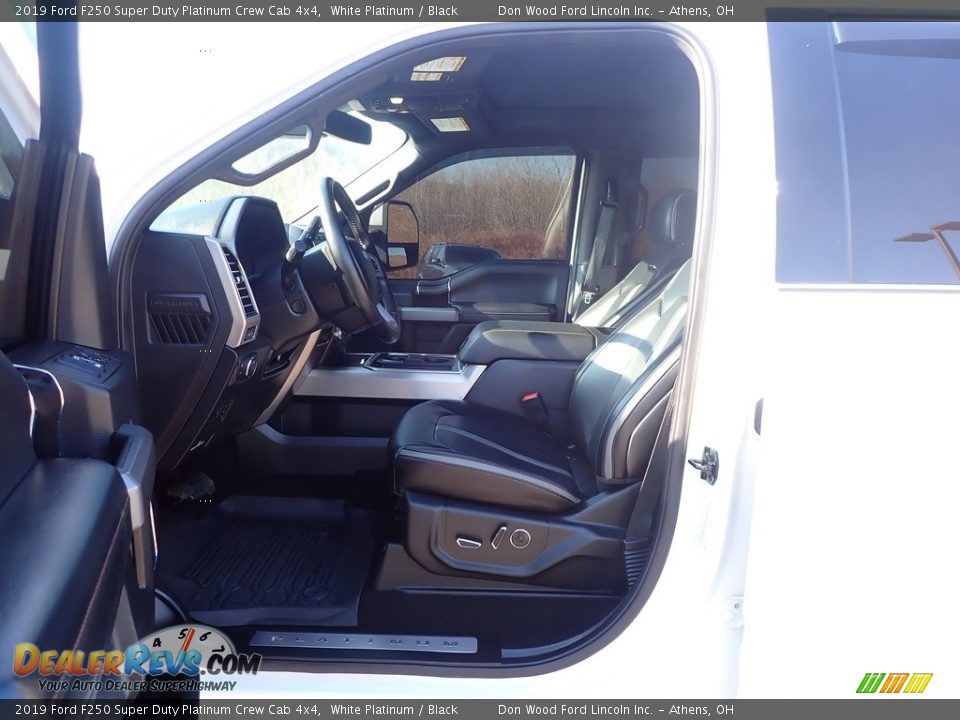 2019 Ford F250 Super Duty Platinum Crew Cab 4x4 White Platinum / Black Photo #29