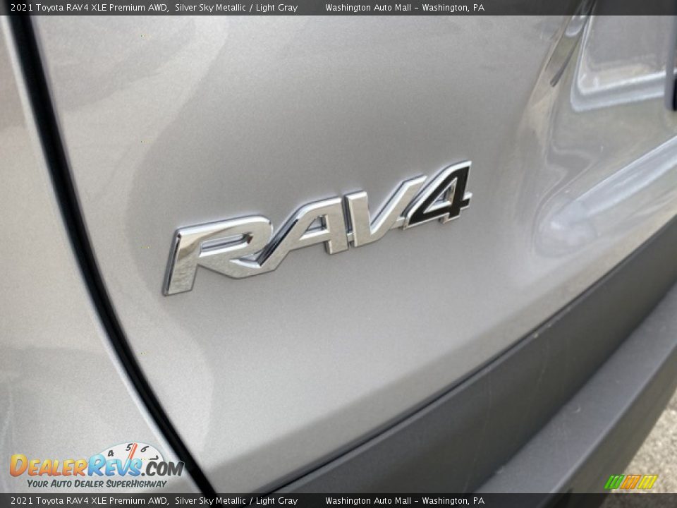 2021 Toyota RAV4 XLE Premium AWD Silver Sky Metallic / Light Gray Photo #24