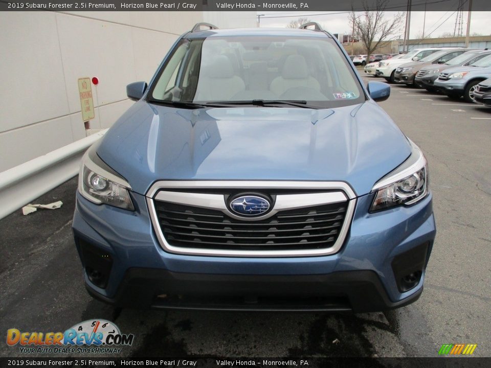 2019 Subaru Forester 2.5i Premium Horizon Blue Pearl / Gray Photo #8