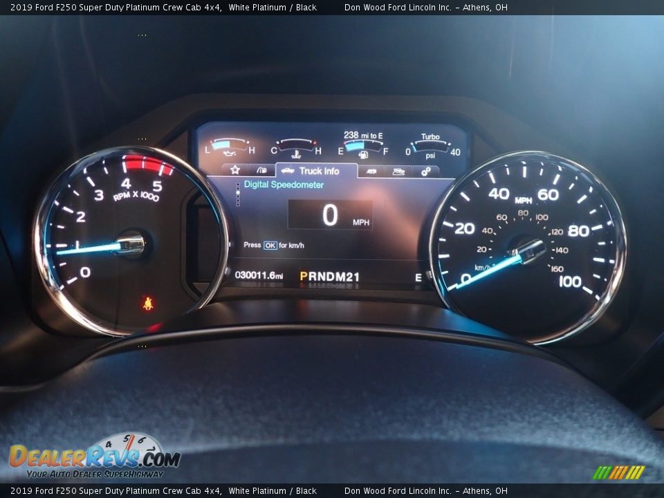2019 Ford F250 Super Duty Platinum Crew Cab 4x4 White Platinum / Black Photo #35