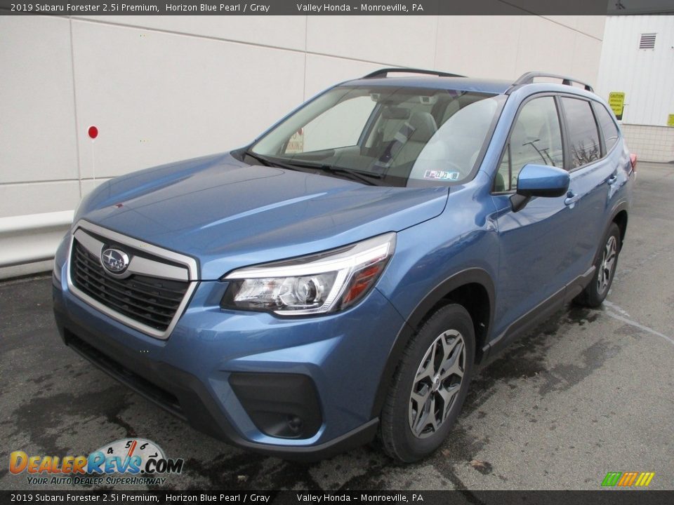 2019 Subaru Forester 2.5i Premium Horizon Blue Pearl / Gray Photo #9