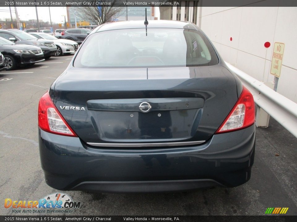 2015 Nissan Versa 1.6 S Sedan Amethyst Gray / Charcoal Photo #4