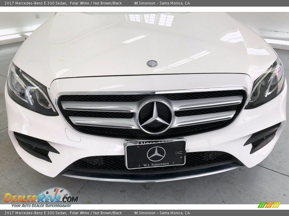 2017 Mercedes-Benz E 300 Sedan Polar White / Nut Brown/Black Photo #30