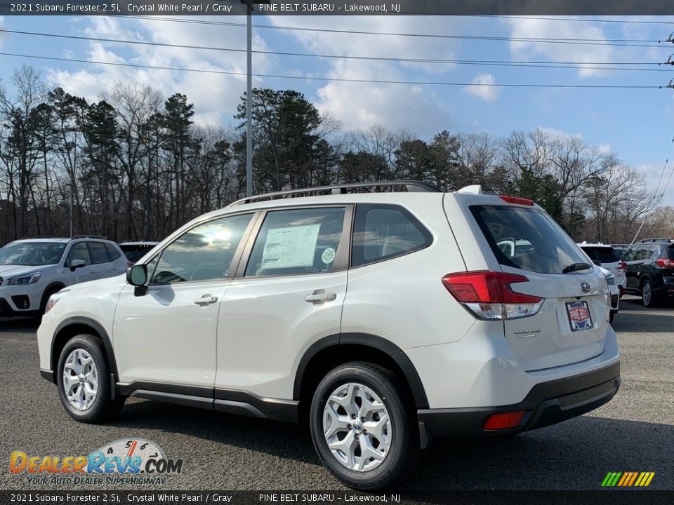 2021 Subaru Forester 2.5i Crystal White Pearl / Gray Photo #6