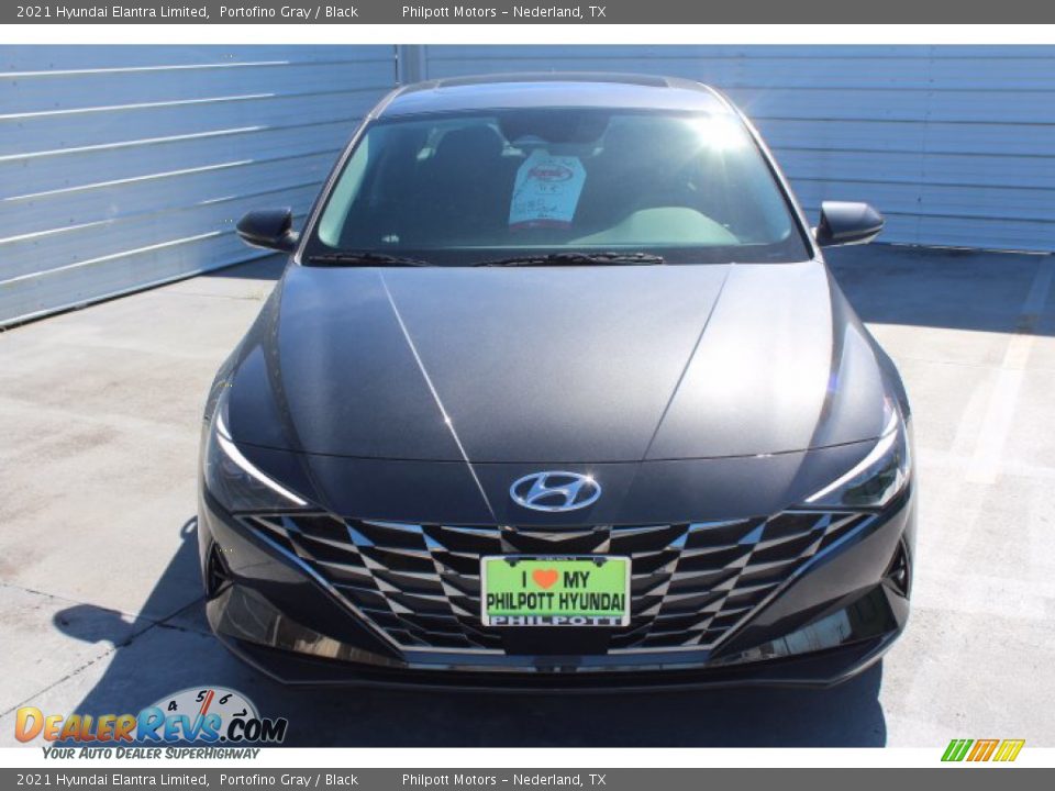 2021 Hyundai Elantra Limited Portofino Gray / Black Photo #3