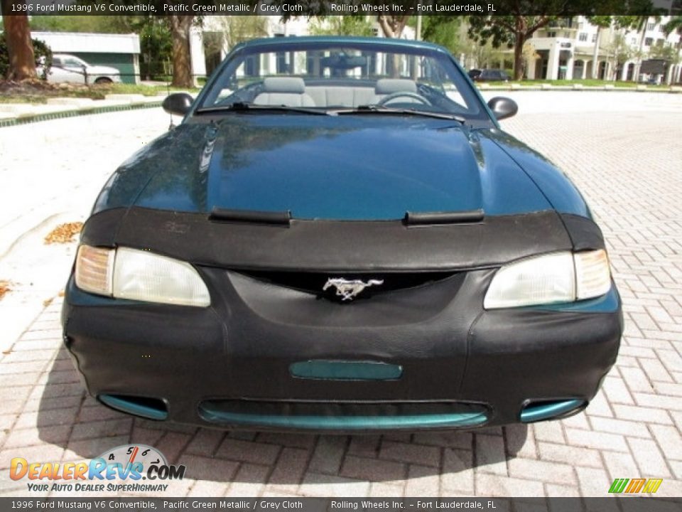 1996 Ford Mustang V6 Convertible Pacific Green Metallic / Grey Cloth Photo #15