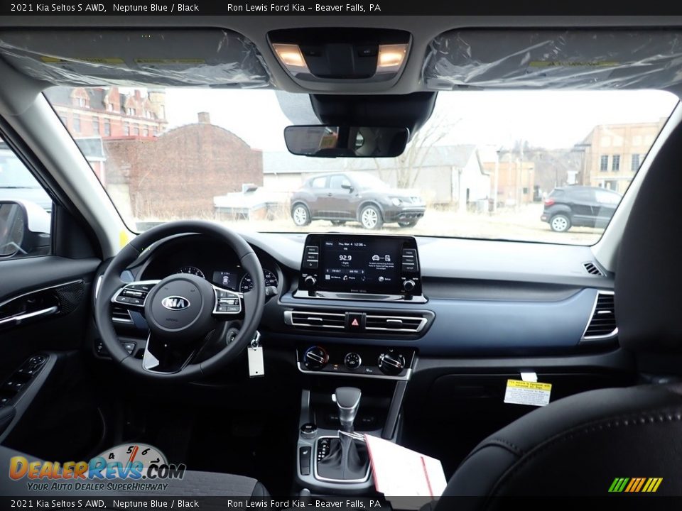 2021 Kia Seltos S AWD Neptune Blue / Black Photo #11