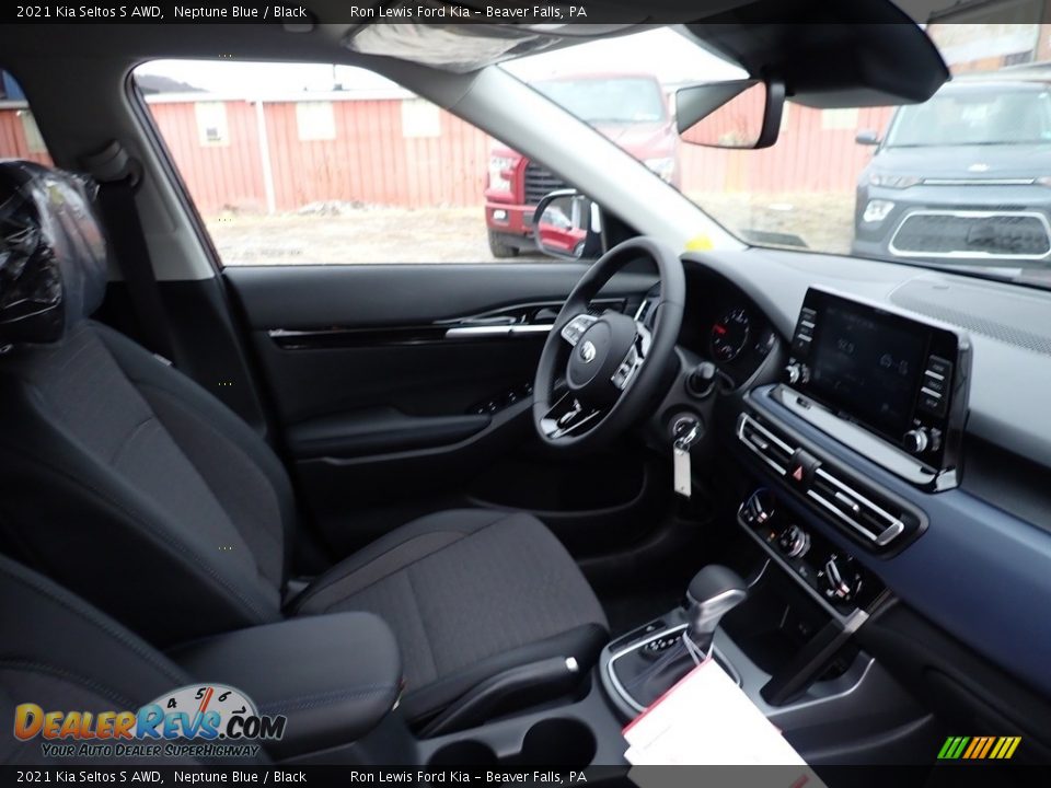 2021 Kia Seltos S AWD Neptune Blue / Black Photo #13