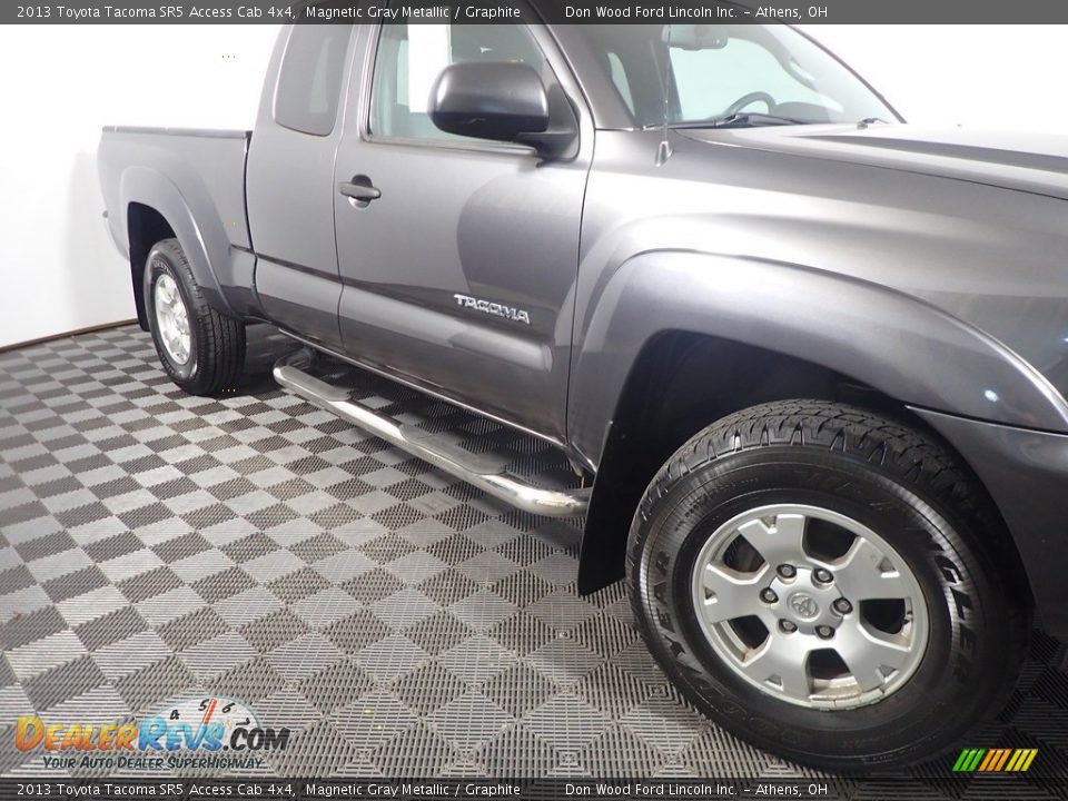 2013 Toyota Tacoma SR5 Access Cab 4x4 Magnetic Gray Metallic / Graphite Photo #3