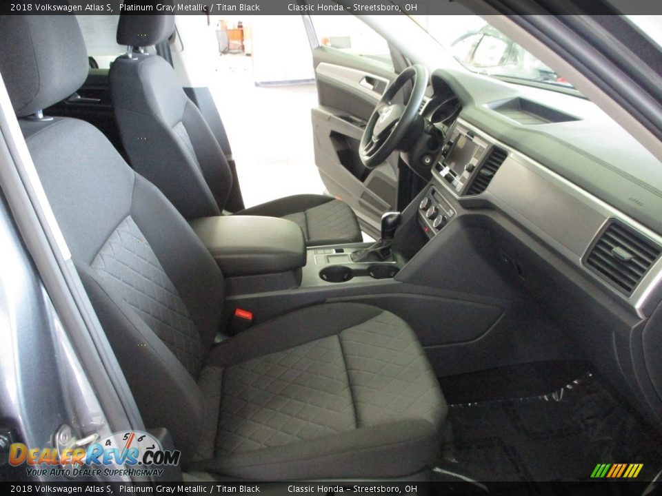 2018 Volkswagen Atlas S Platinum Gray Metallic / Titan Black Photo #16