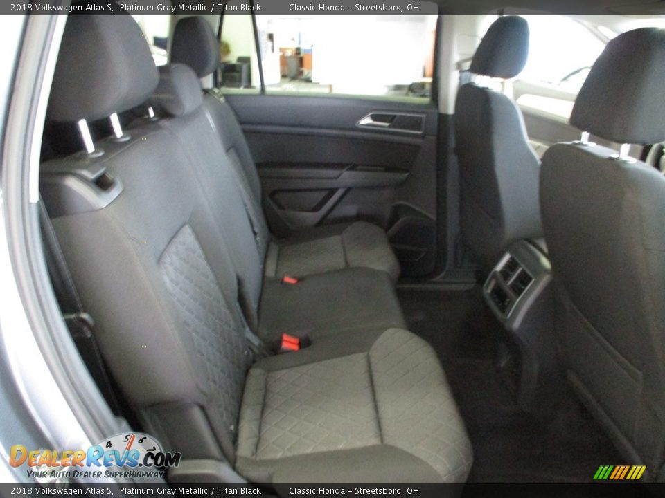 2018 Volkswagen Atlas S Platinum Gray Metallic / Titan Black Photo #19