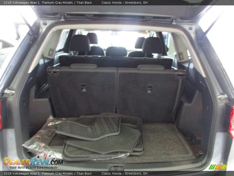 2018 Volkswagen Atlas S Platinum Gray Metallic / Titan Black Photo #21