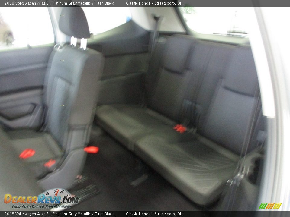 2018 Volkswagen Atlas S Platinum Gray Metallic / Titan Black Photo #25